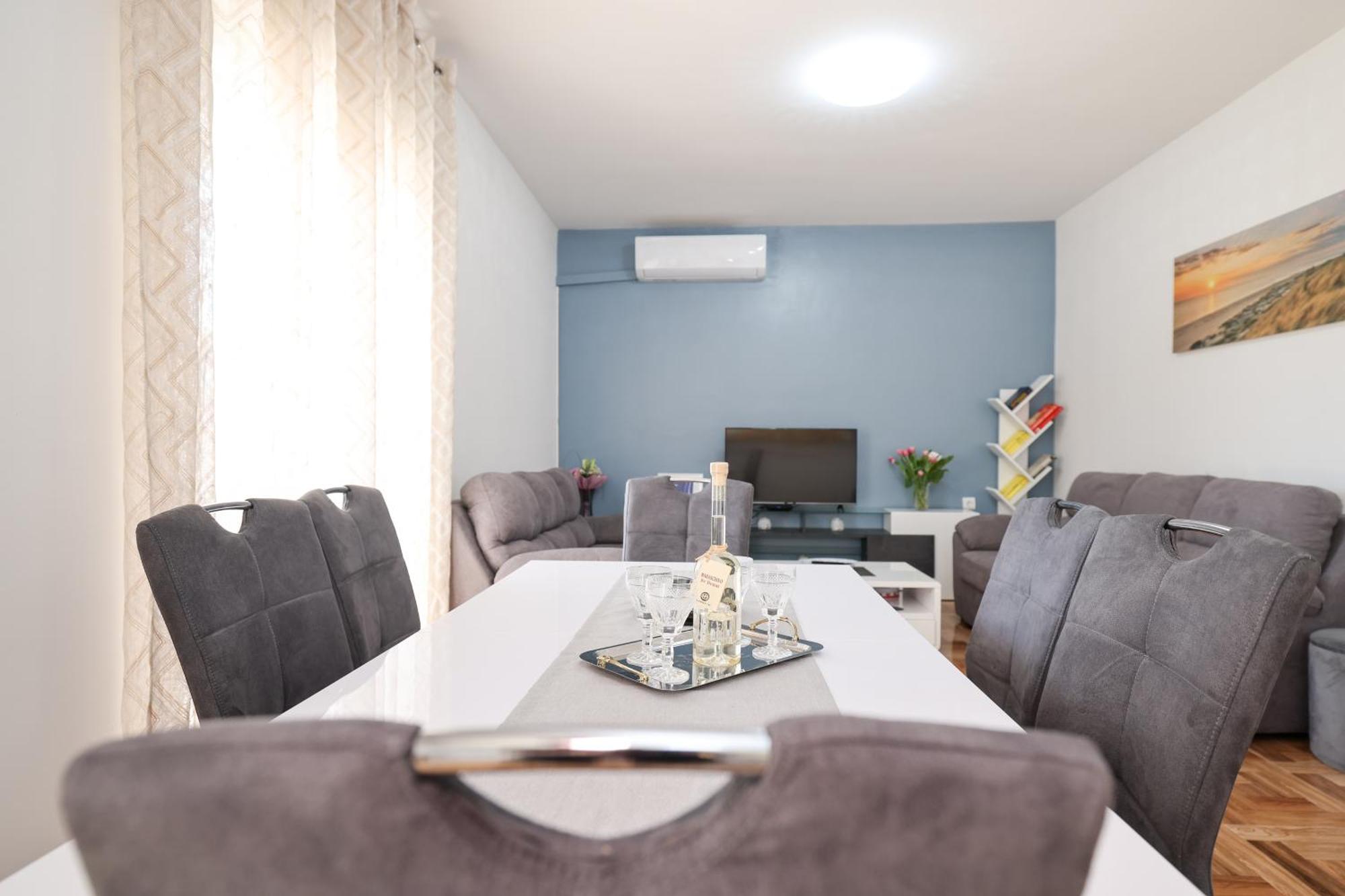 Apartment Pantalon, Big Terrace And Free Parking ザダル エクステリア 写真