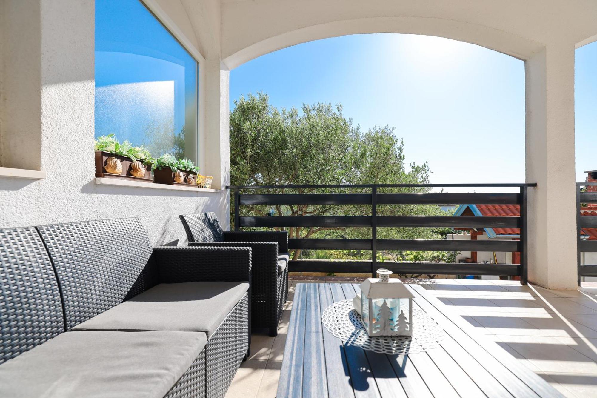 Apartment Pantalon, Big Terrace And Free Parking ザダル エクステリア 写真