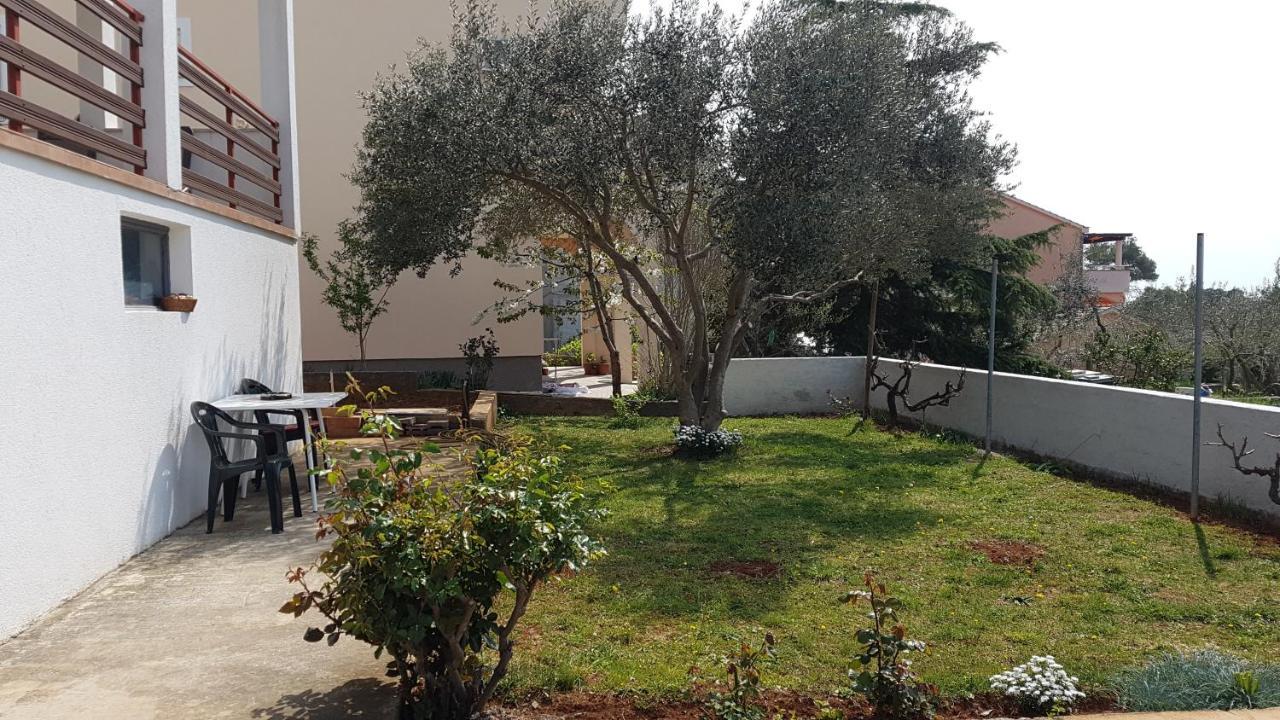 Apartment Pantalon, Big Terrace And Free Parking ザダル エクステリア 写真